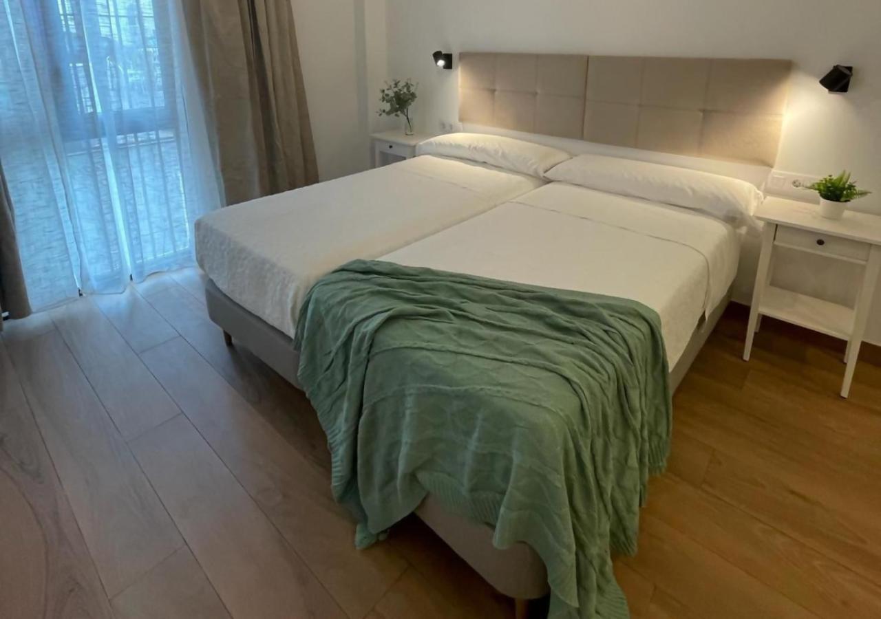 Global Suites Sevilla Exterior photo